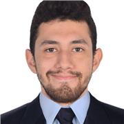 Estudiante de Química Farmacéutica imparte clase de Química